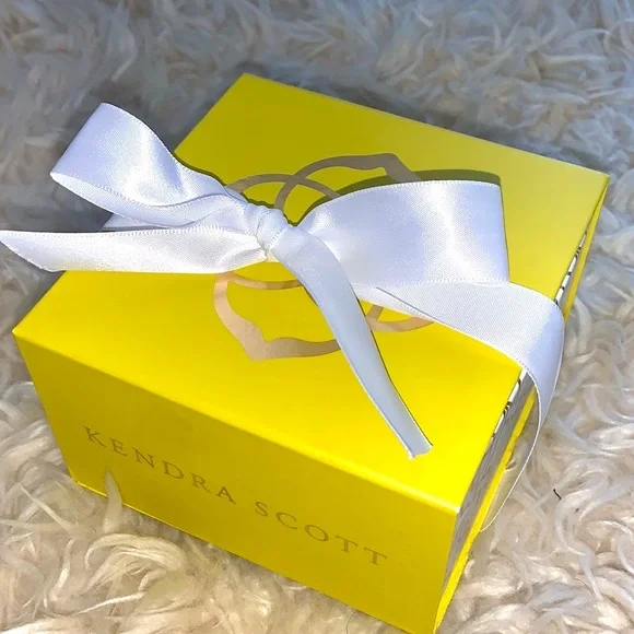 NWT Kendra Scott Inez Pink Quartz Necklace - Picture 5 of 5